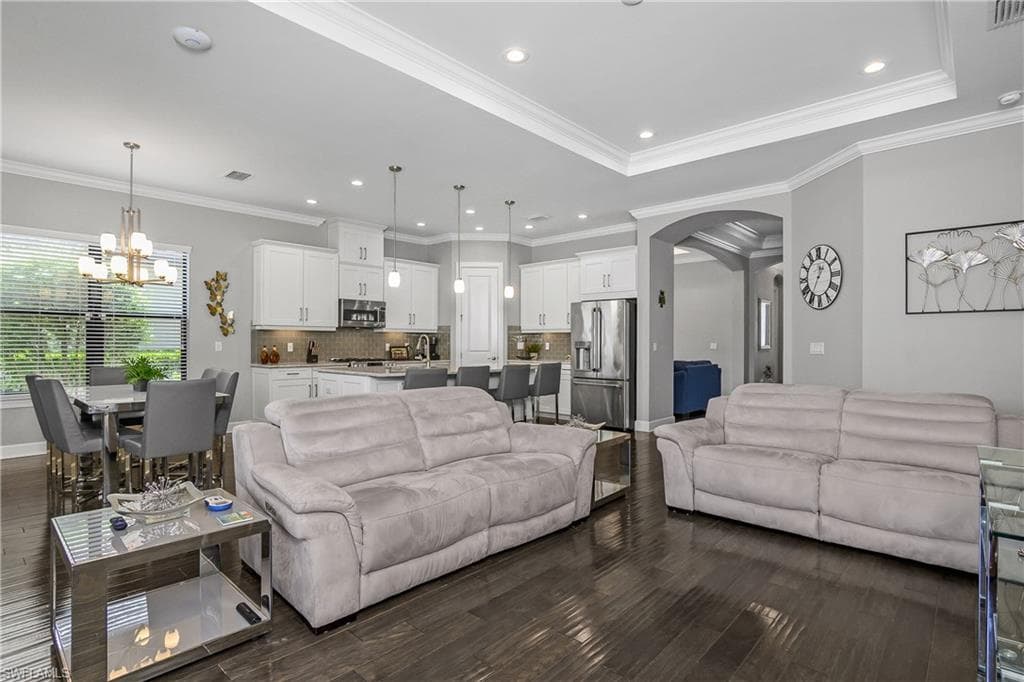 9126 Trivoli TER, NAPLES FL 34119-11