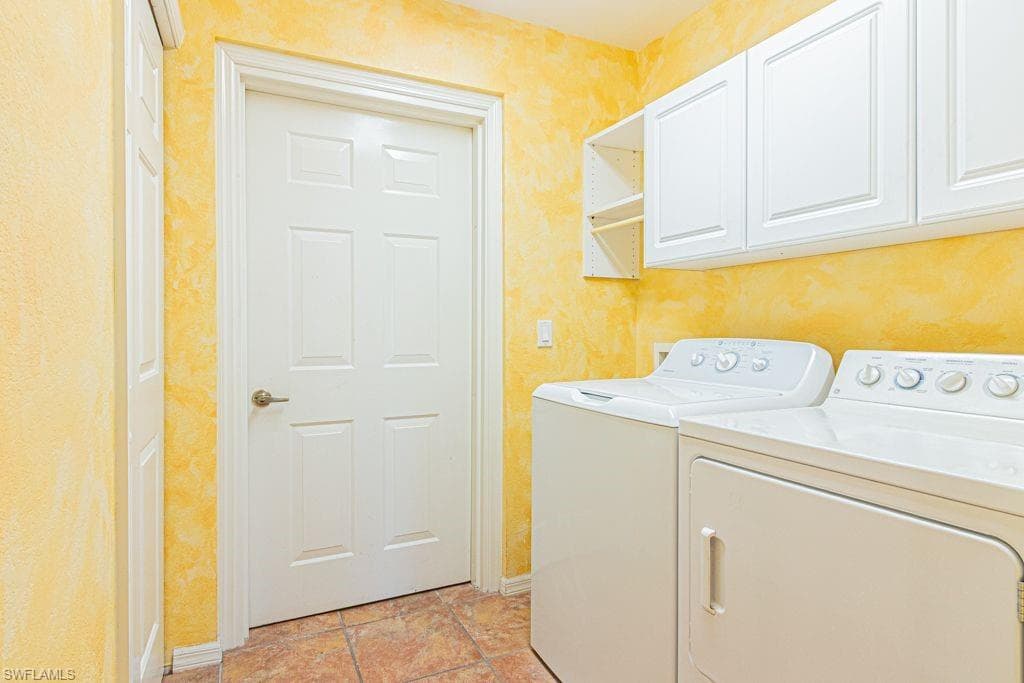 3301 Coconut Island DR # 101, ESTERO FL 34134-26