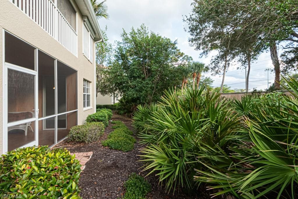 3301 Coconut Island DR # 101, ESTERO FL 34134-28