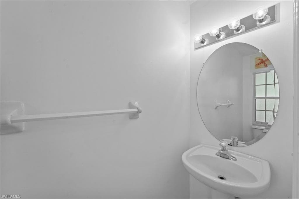 3637 Pine Oak CIR # 105, FORT MYERS FL 33916-5