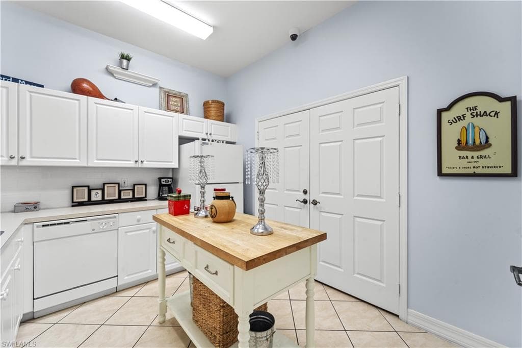 3637 Pine Oak CIR # 105, FORT MYERS FL 33916-42