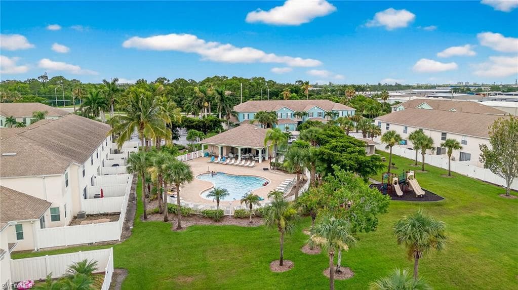 3637 Pine Oak CIR # 105, FORT MYERS FL 33916-35