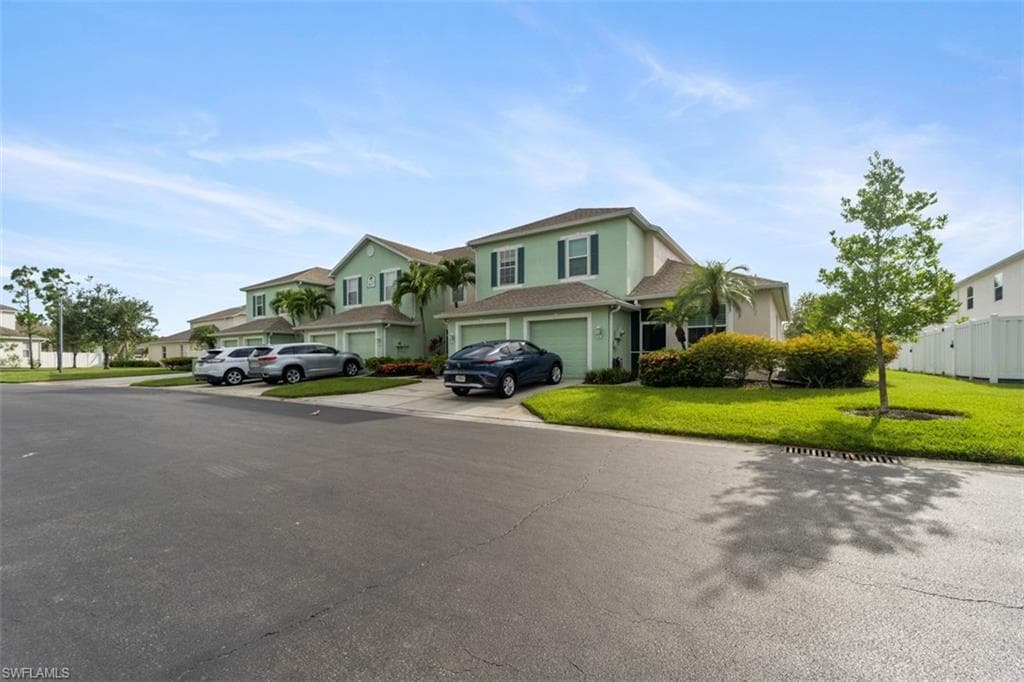 3637 Pine Oak CIR # 105, FORT MYERS FL 33916-32