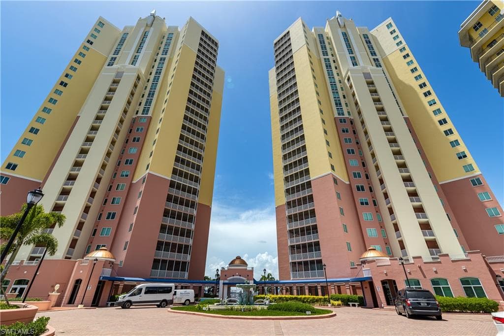 2743 1st ST # 804, FORT MYERS FL 33916-9