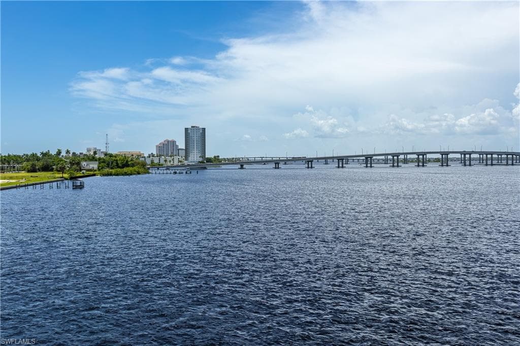 2743 1st ST # 804, FORT MYERS FL 33916-7