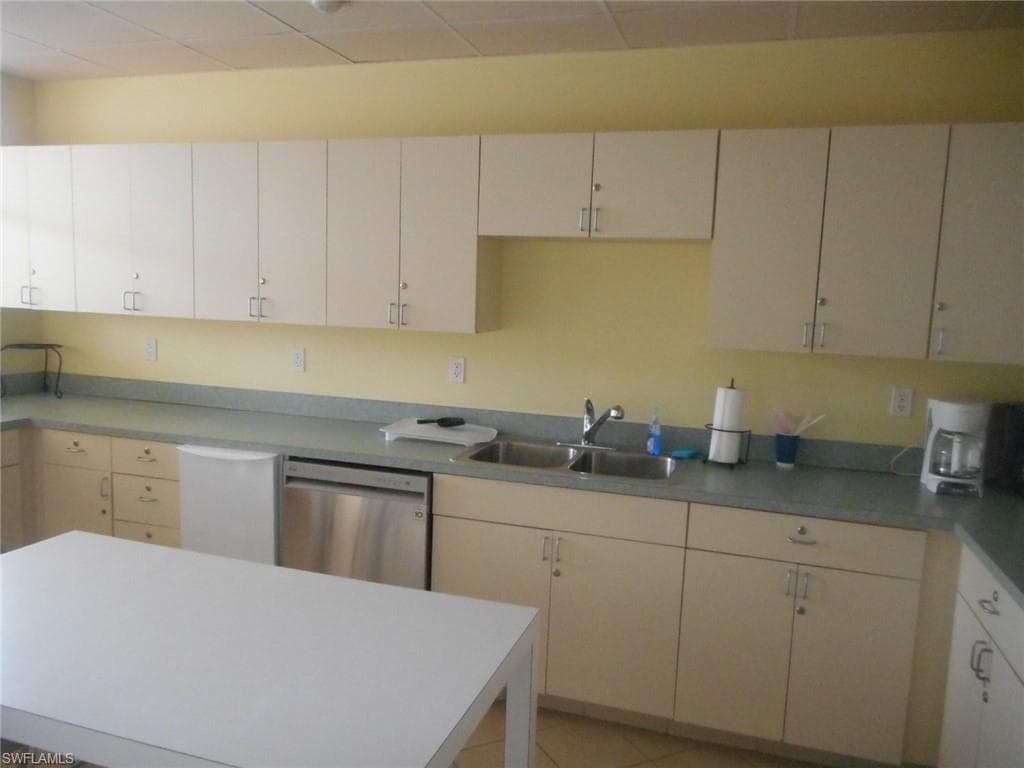 14543 Abaco Lakes DR # 202, FORT MYERS FL 33908-27