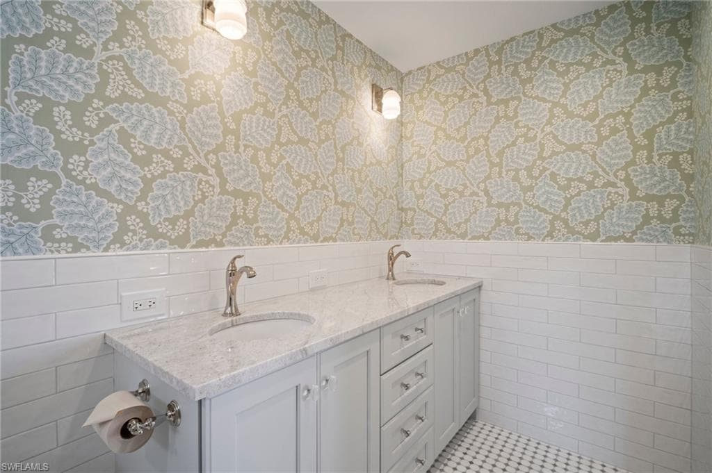 11448 Quail Village WAY, NAPLES FL 34119-29