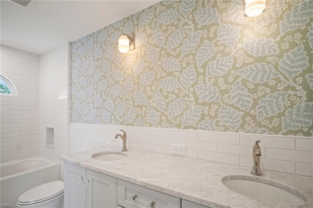 11448 Quail Village WAY, NAPLES FL 34119-30