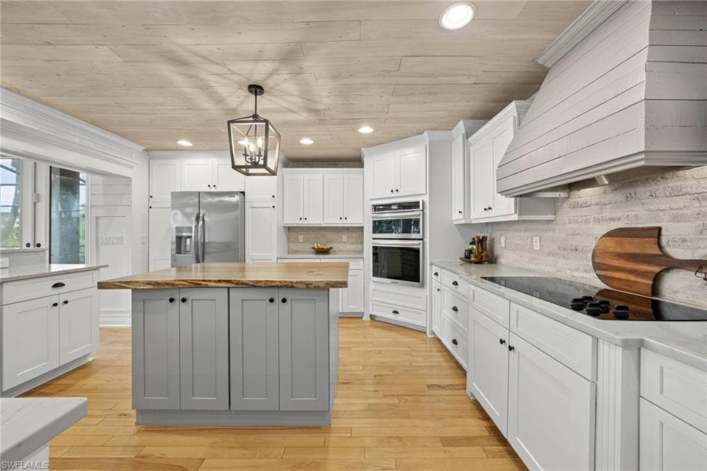 1041 S Town and River DR, FORT MYERS FL 33919-13