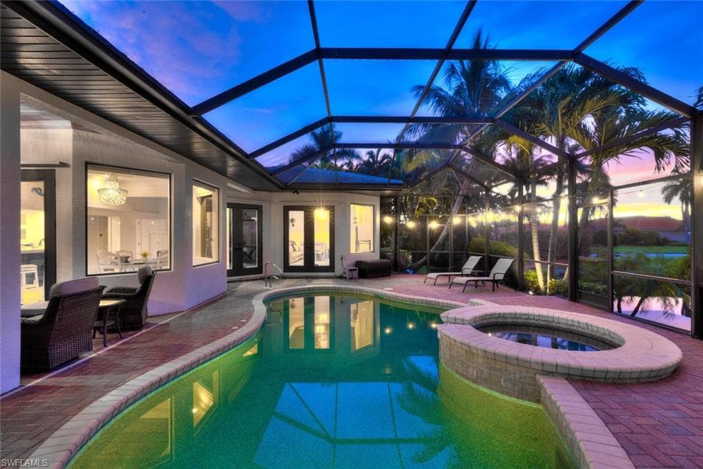 1041 S Town and River DR, FORT MYERS FL 33919-39