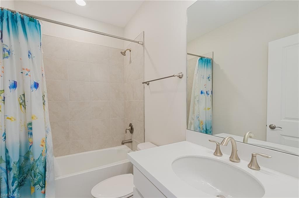 18160 Everson Miles CIR, NORTH FORT MYERS FL 33917-23