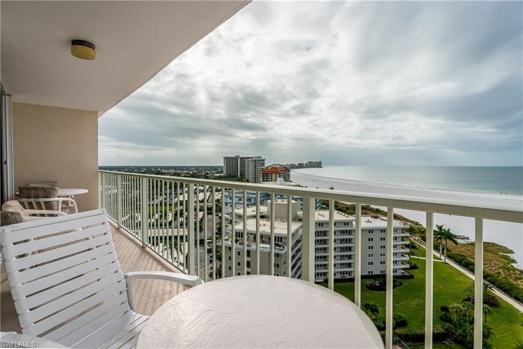 260 Seaview CT # 1605, MARCO ISLAND FL 34145-1