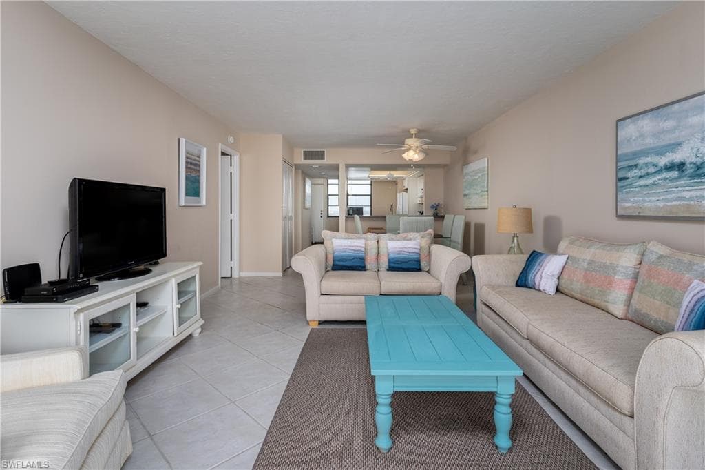 260 Seaview CT # 1605, MARCO ISLAND FL 34145-5