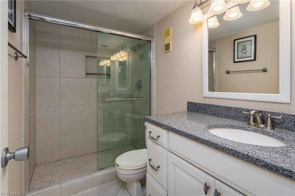 260 Seaview CT # 1605, MARCO ISLAND FL 34145-18