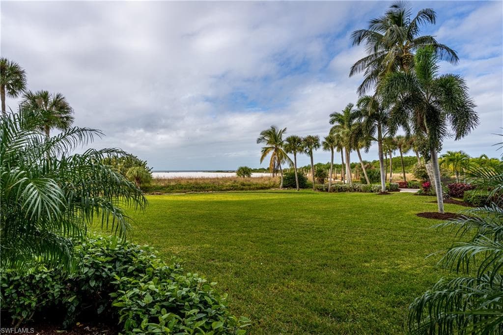 260 Seaview CT # 1605, MARCO ISLAND FL 34145-30