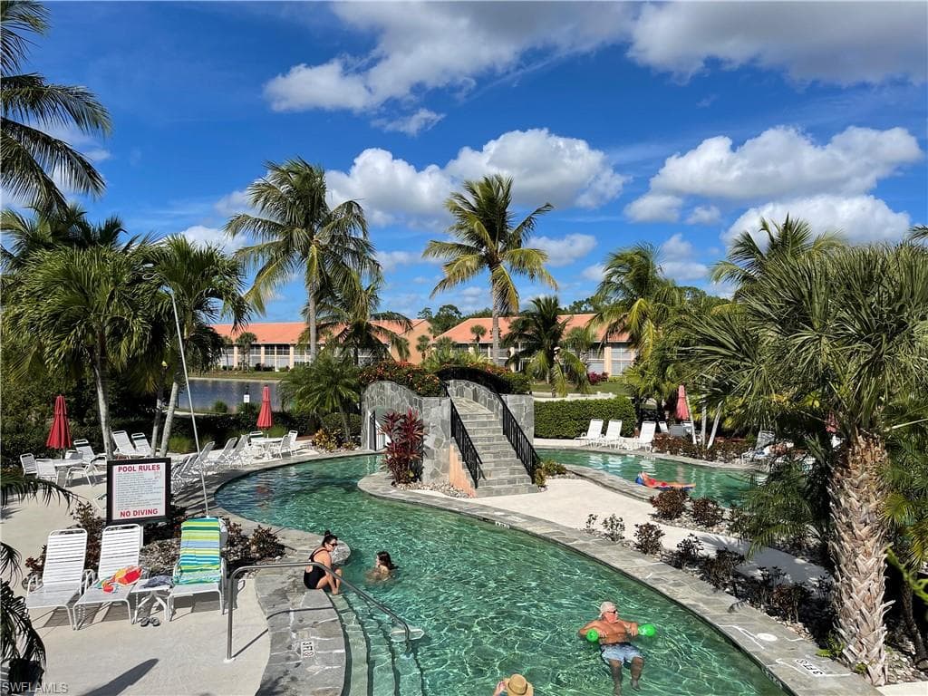 6590 Beach Resort DR # 305, NAPLES FL 34114-23