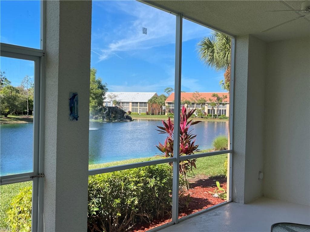 6590 Beach Resort DR # 305, NAPLES FL 34114-10