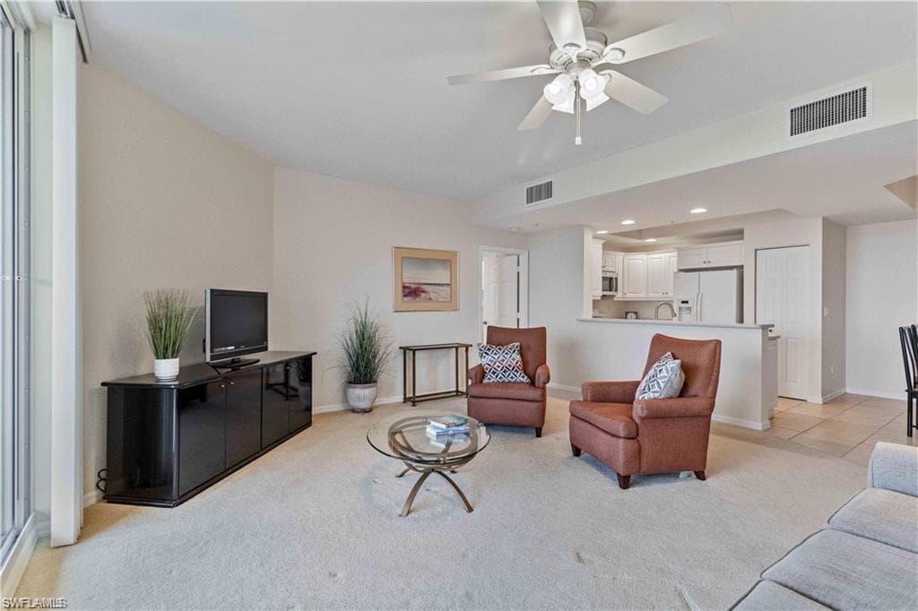 1001 Arbor Lake DR 1406-2