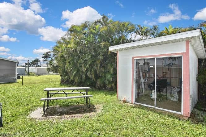 12161 Palm DR, FORT MYERS FL 33908-16