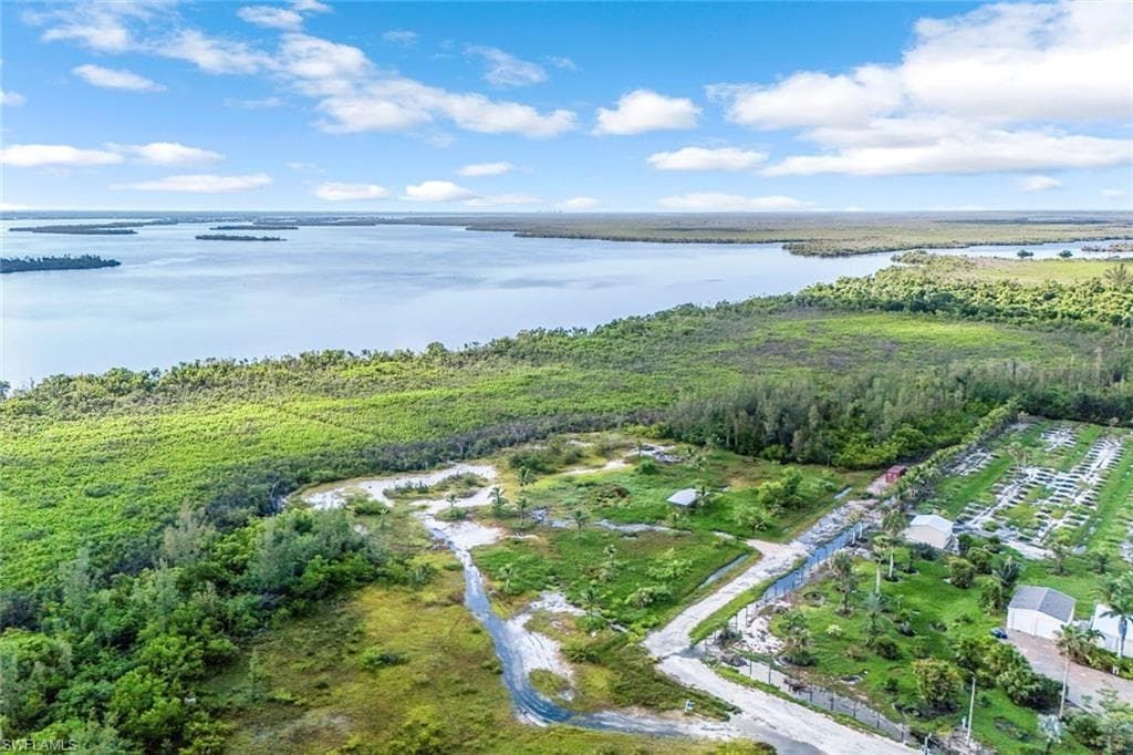 5300 Game Bird LN, BOKEELIA FL 33922-2