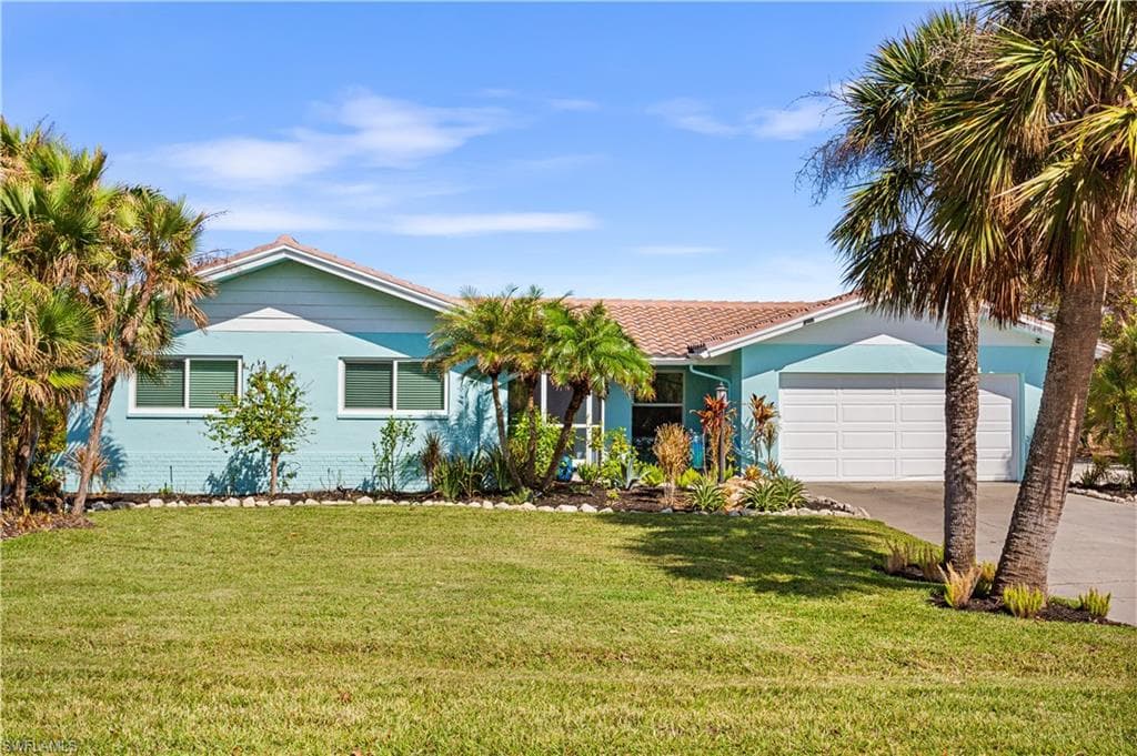 566 Boulder DR, SANIBEL FL 33957-1