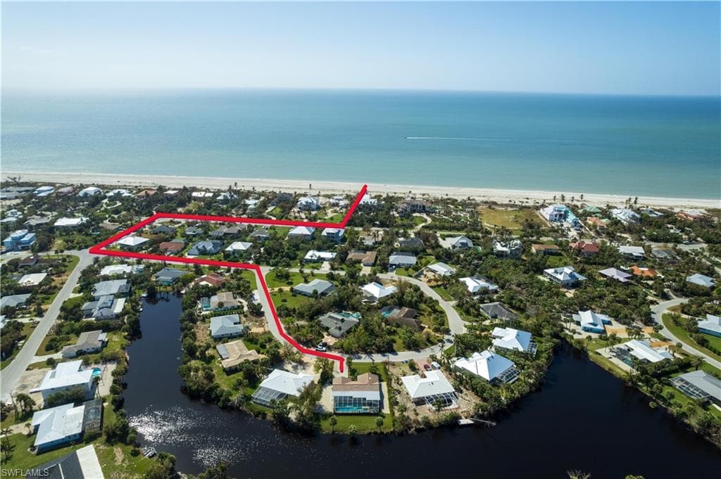 566 Boulder DR, SANIBEL FL 33957-41