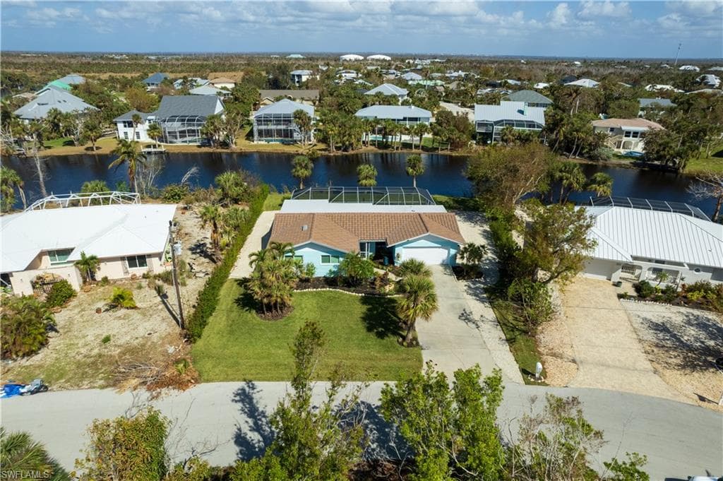 566 Boulder DR, SANIBEL FL 33957-48