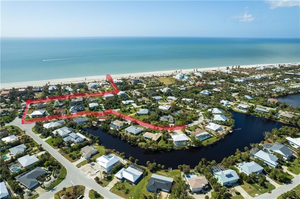 566 Boulder DR, SANIBEL FL 33957-43