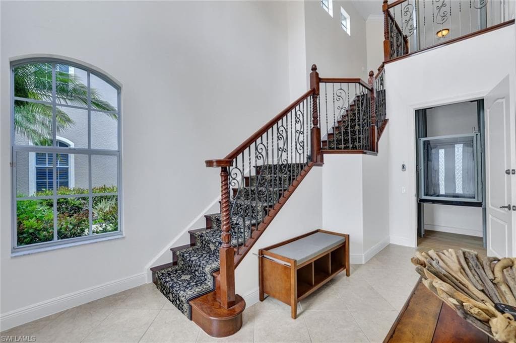 28492 Altessa WAY # 202, BONITA SPRINGS FL 34135-1