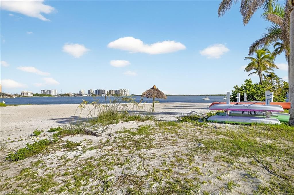 8701 Estero BLVD # 105, BONITA SPRINGS FL 33931-29