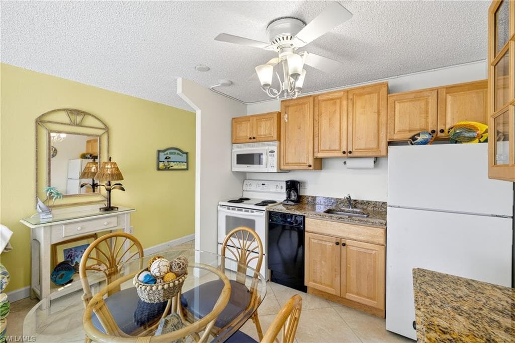 8701 Estero BLVD # 105, BONITA SPRINGS FL 33931-9