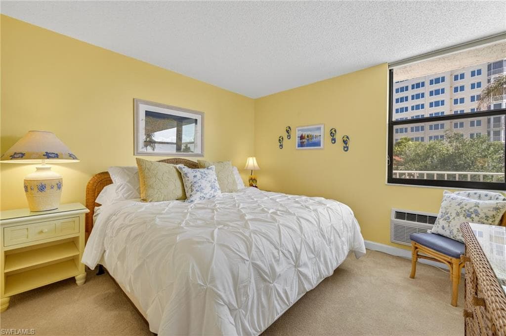 8701 Estero BLVD # 105, BONITA SPRINGS FL 33931-10