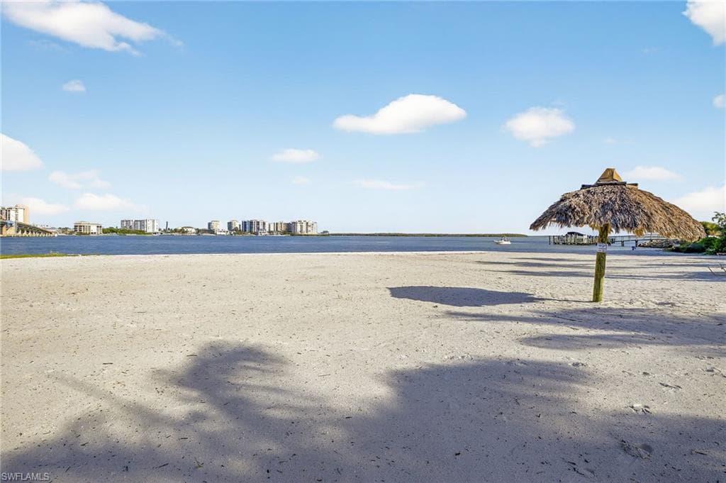 8701 Estero BLVD # 105, BONITA SPRINGS FL 33931-28