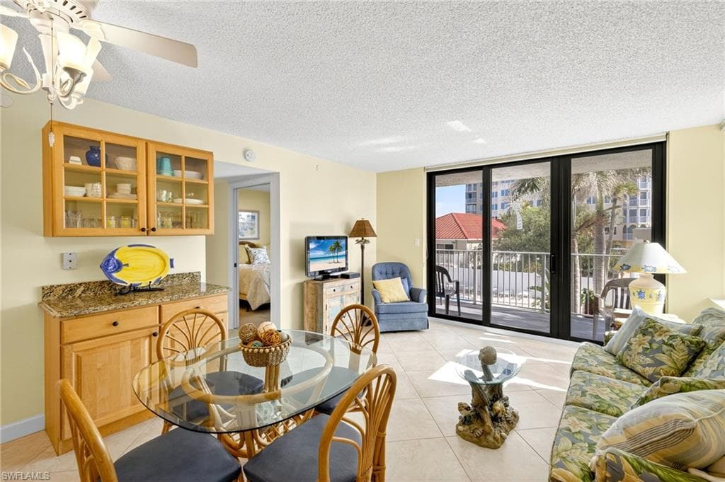 8701 Estero BLVD # 105, BONITA SPRINGS FL 33931-3
