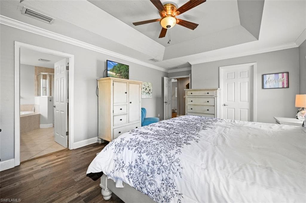 13830 Farnese DR, ESTERO FL 33928-18