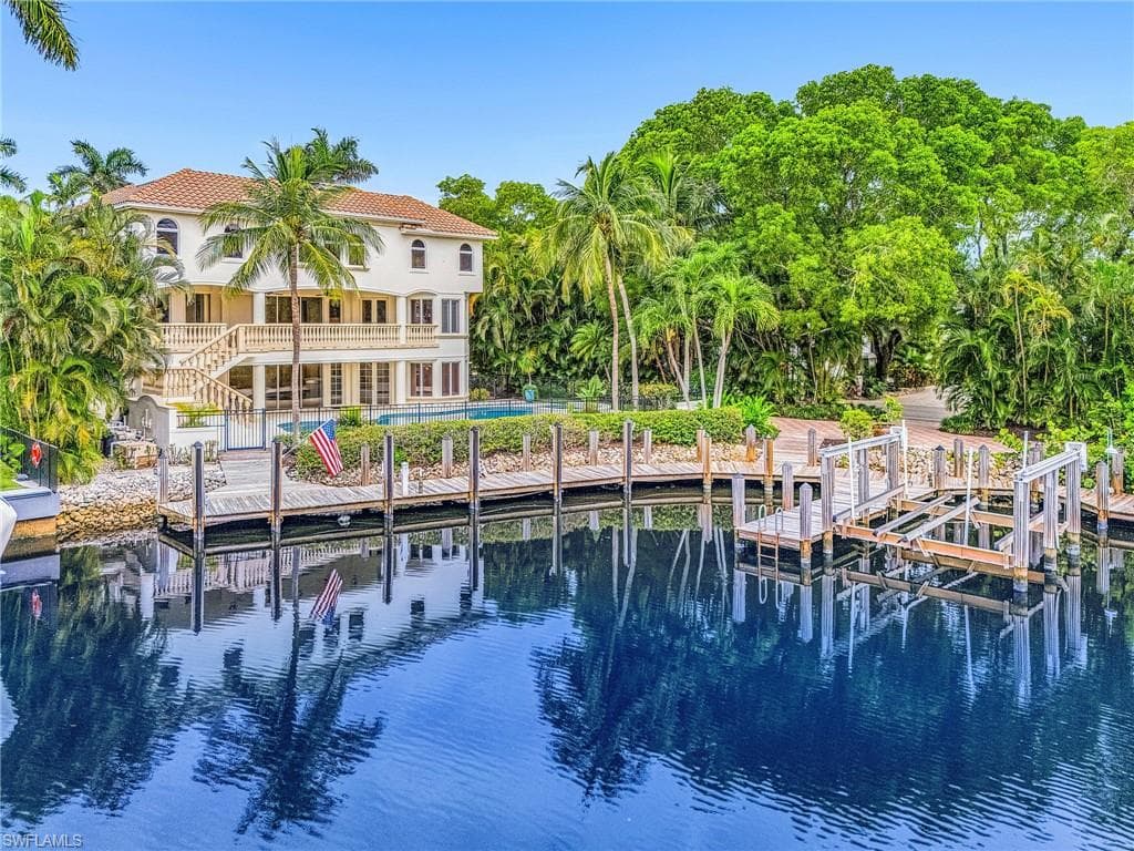 1825 6th ST S, NAPLES FL 34102-5