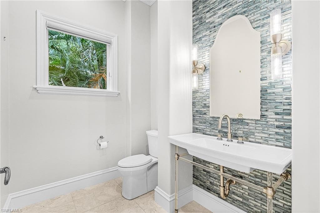 1825 6th ST S, NAPLES FL 34102-32