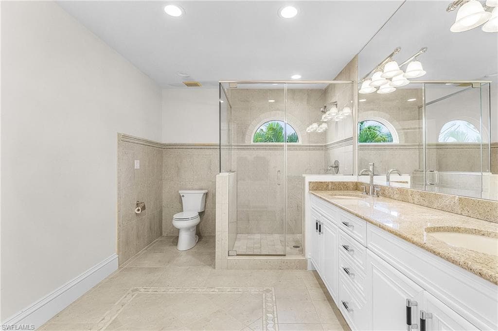 1825 6th ST S, NAPLES FL 34102-36