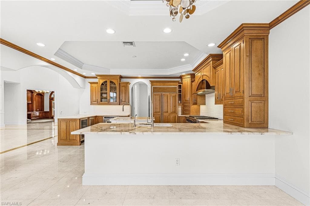 1825 6th ST S, NAPLES FL 34102-30
