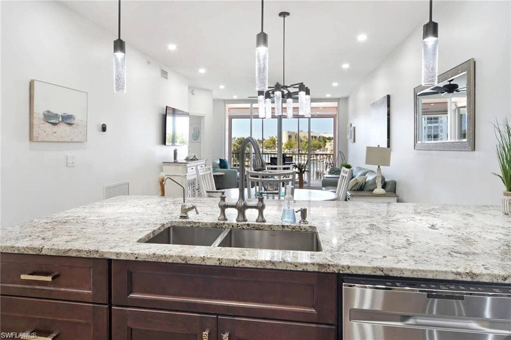 170 Lenell RD # 202, FORT MYERS BEACH FL 33931-6