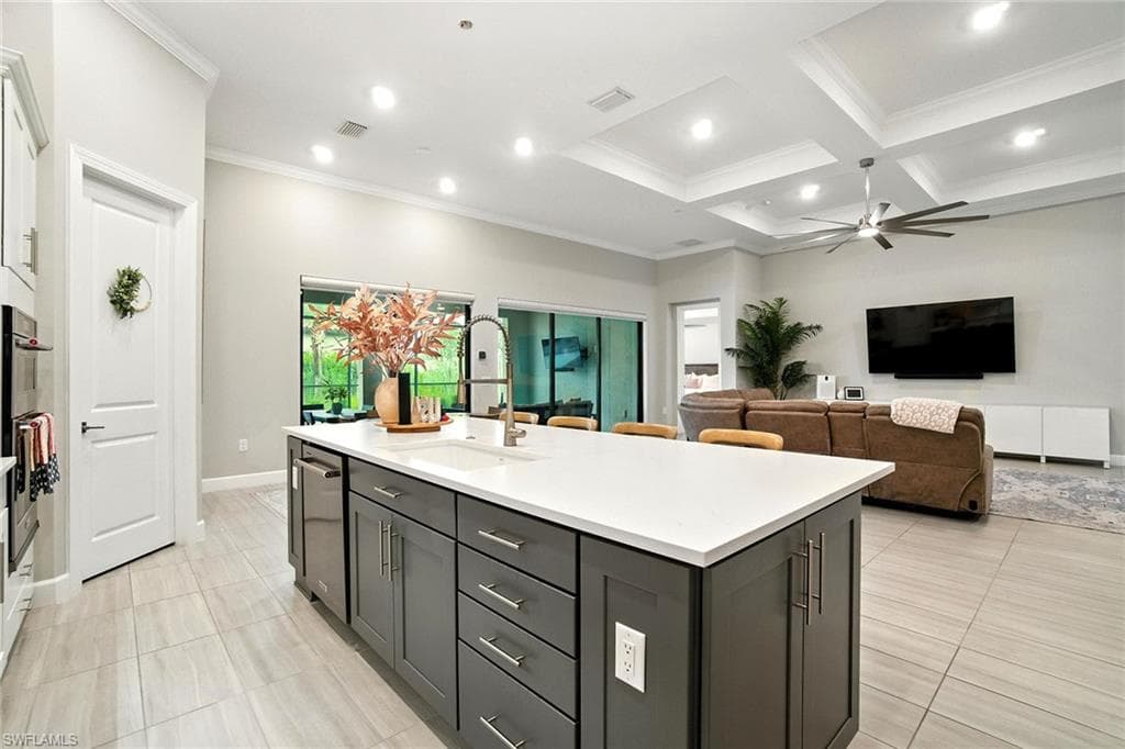 17548 Kinzie LN, ESTERO FL 33928-2