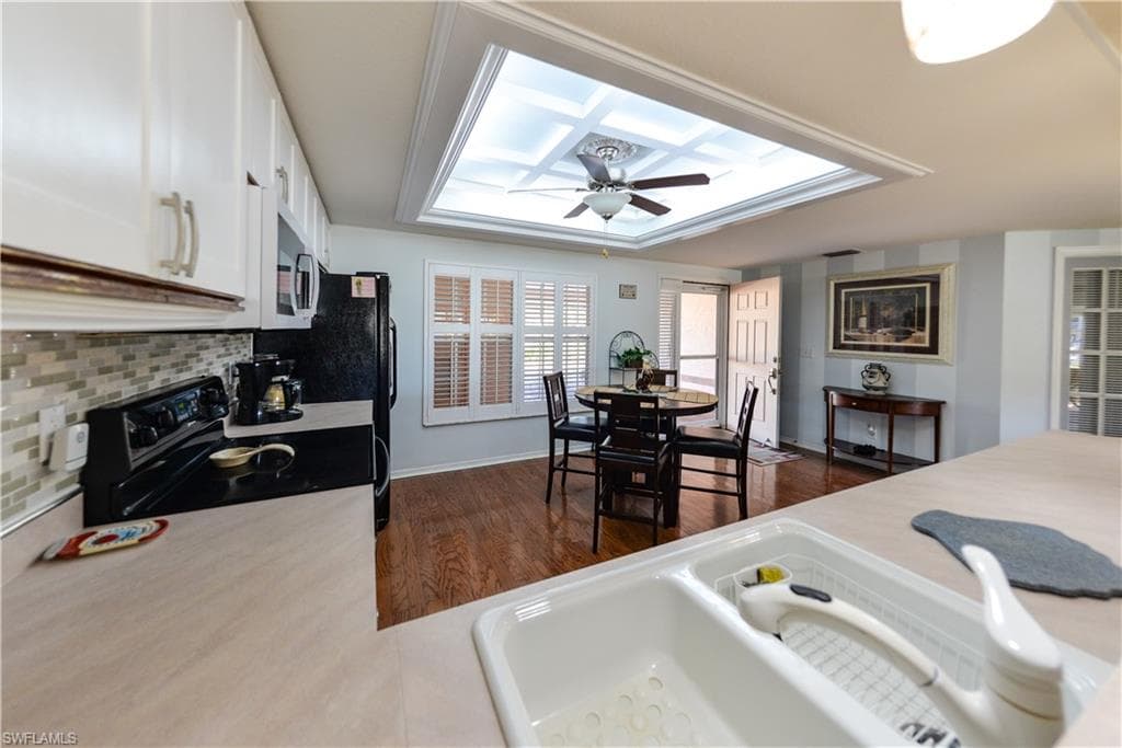 1614 Beach PKWY # 103, CAPE CORAL FL 33904-5