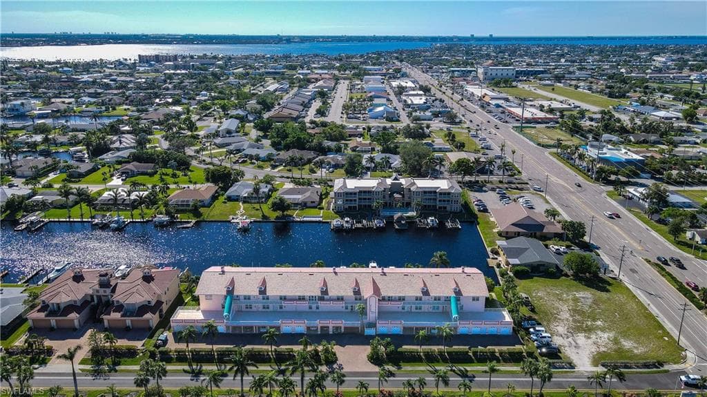 1614 Beach PKWY # 103, CAPE CORAL FL 33904-40