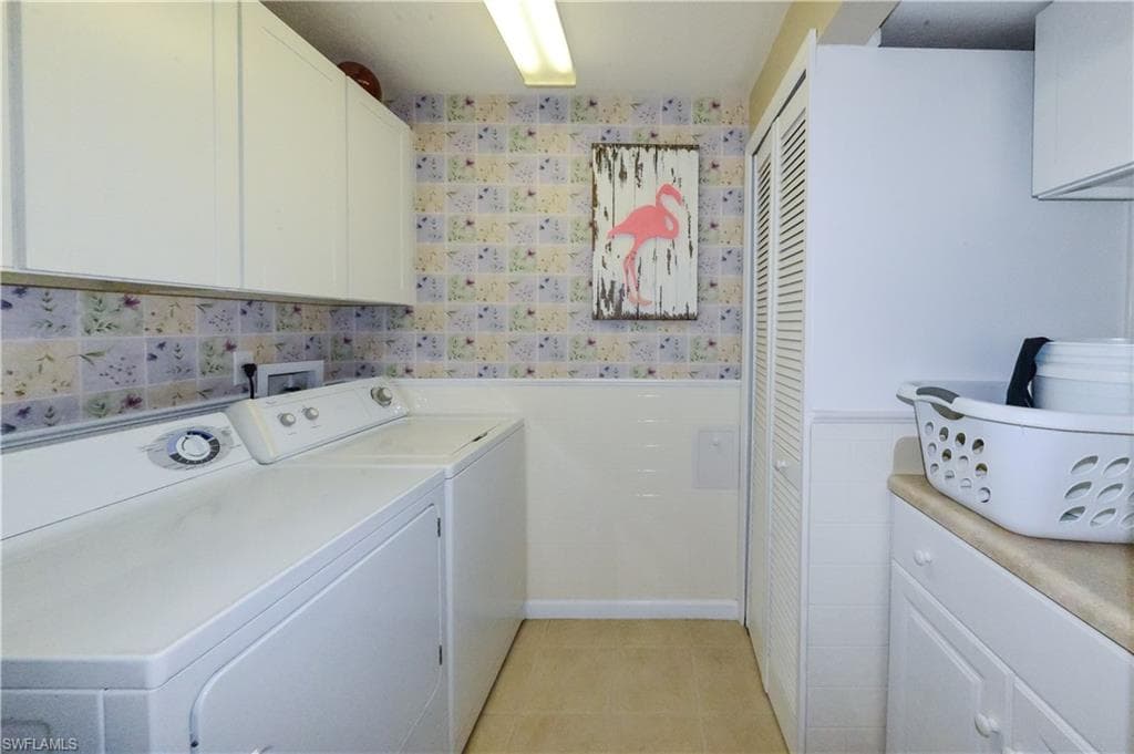 1614 Beach PKWY # 103, CAPE CORAL FL 33904-17
