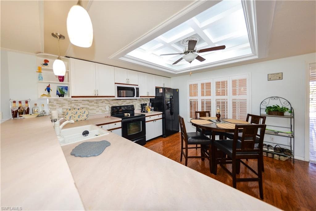 1614 Beach PKWY # 103, CAPE CORAL FL 33904-7