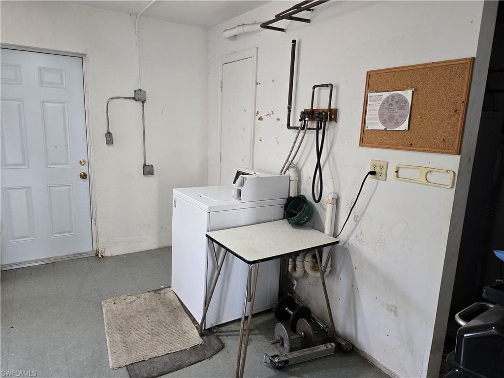 10632 Woods CIR # 1, BONITA SPRINGS FL 34135-5