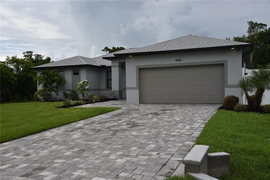 4666 Villa Capri LN, BONITA SPRINGS FL 34134-1
