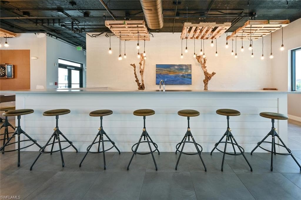 1111 Central Avenue # 303, NAPLES FL 34102-44