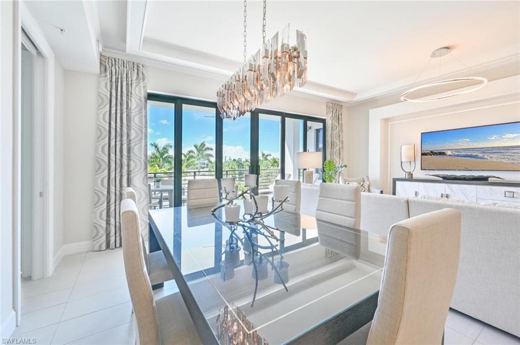 1111 Central Avenue # 303, NAPLES FL 34102-10