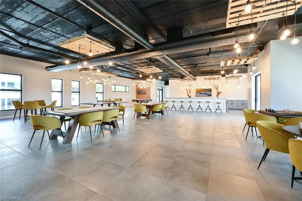 1111 Central Avenue # 303, NAPLES FL 34102-43